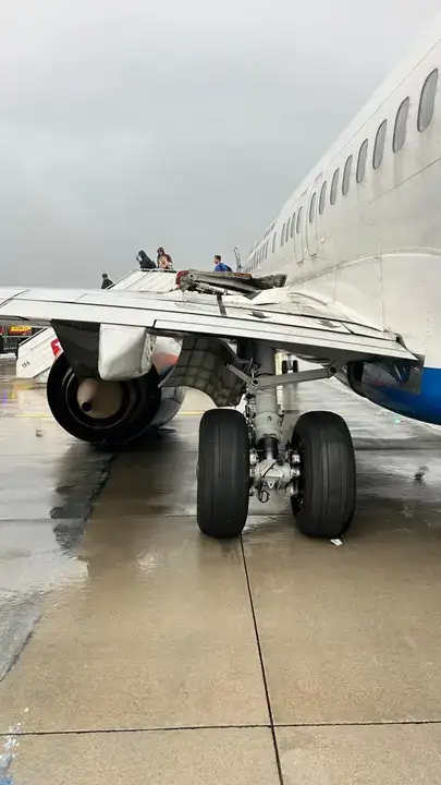 Antalya Havalimanı'nda Korkutan Uçak Kazası 4